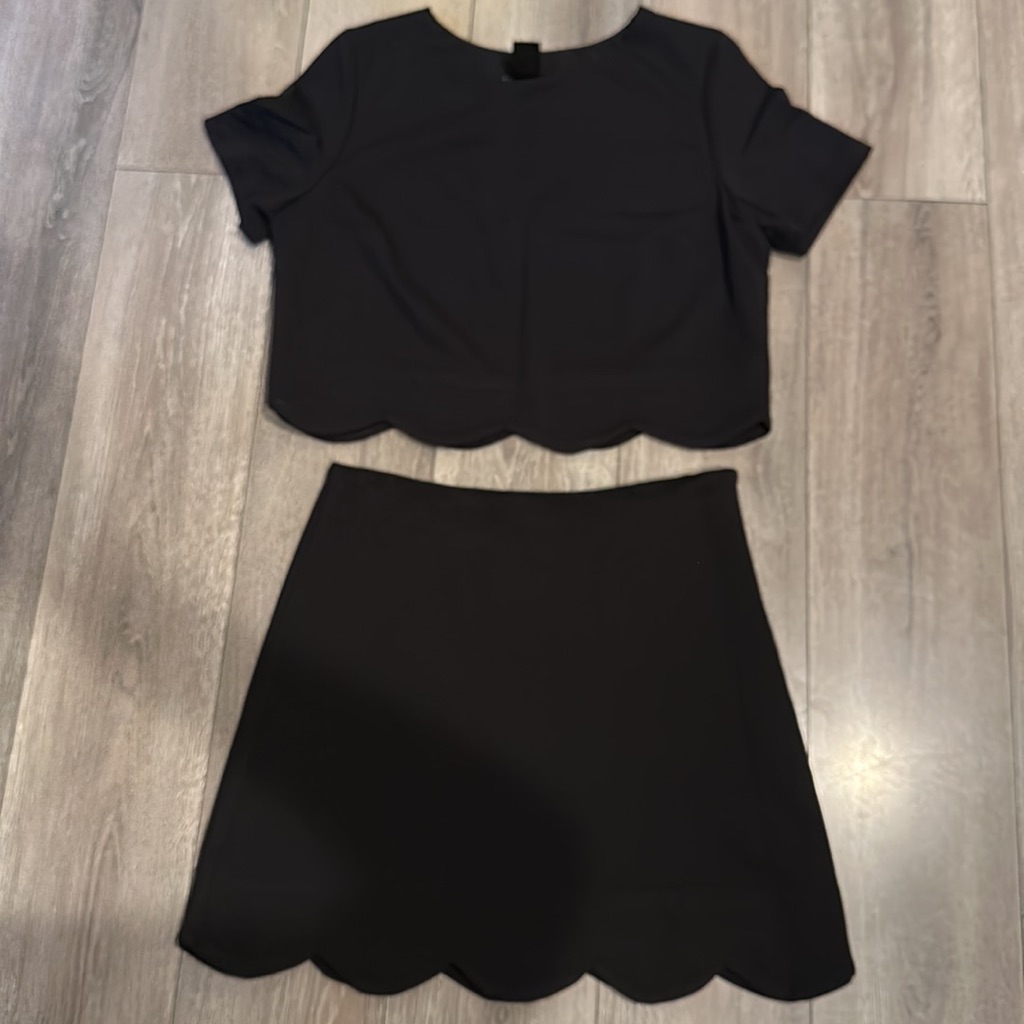 Aqua Black Skirt And Top Matching Set. Black